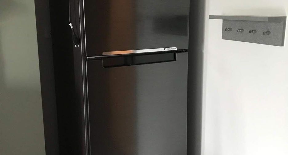 Wohnung zur Miete mit 1 Zimmer in Bang Rak, Bangkok