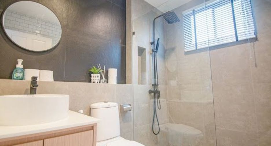 For rent 3 bedrooms villa in Thalang, Phuket