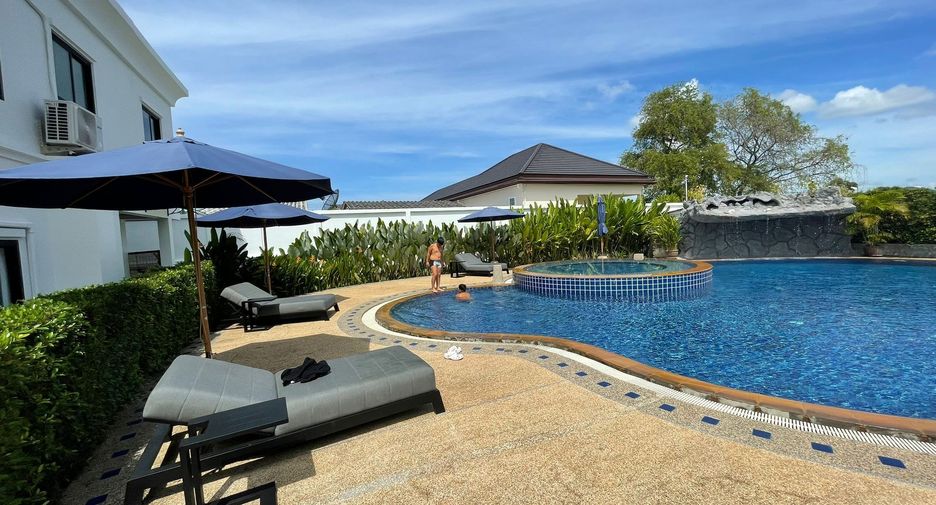 For rent 3 bedrooms villa in Thalang, Phuket