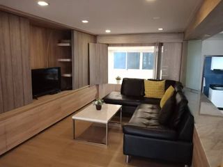 Reihenhaus zur Miete mit 5 Zimmer in Watthana, Bangkok