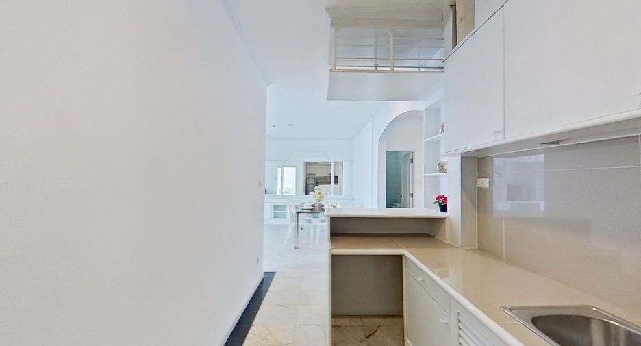 Condo en alquiler de 1 habitaciones en Watthana, Bangkok