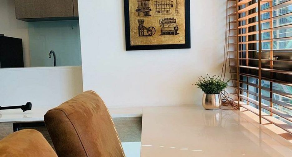 For sale 1 bed condo in Khlong Toei, Bangkok