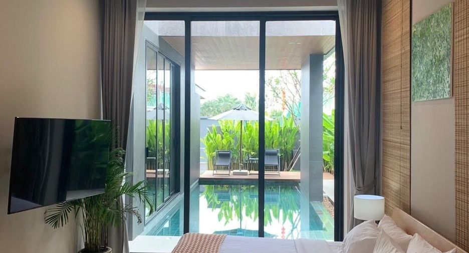 For rent 3 bedrooms villa in Mueang Phuket, Phuket