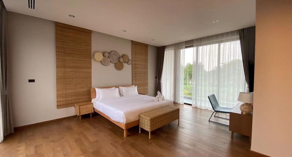 For rent 3 bedrooms villa in Mueang Phuket, Phuket