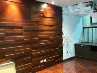 For rent 5 bedrooms condo in Watthana, Bangkok