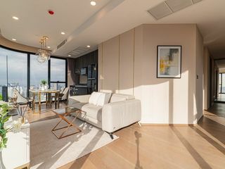 For rent 2 bedrooms condo in Bang Rak, Bangkok