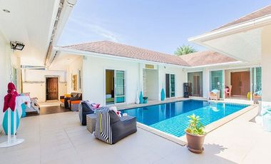Villa zum Kauf und zur Miete mit 4 Zimmer in Mueang Phuket, Phuket