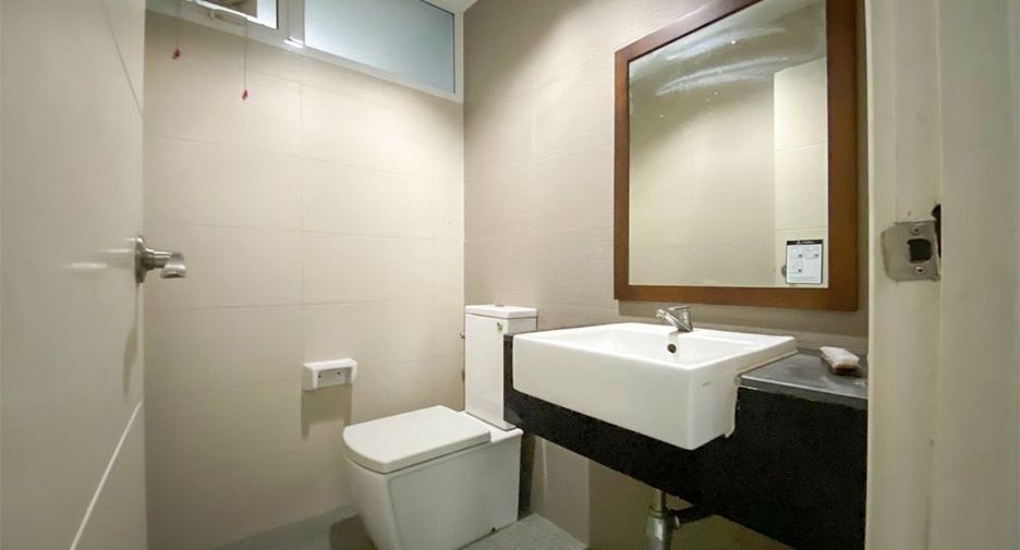 For sale 3 bedrooms house in Don Mueang, Bangkok