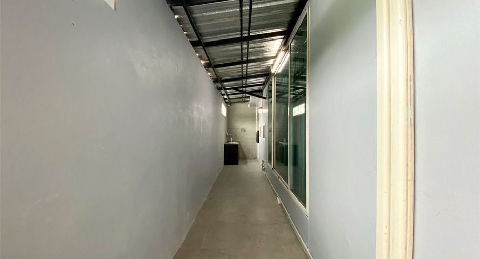 For sale 3 bedrooms house in Don Mueang, Bangkok