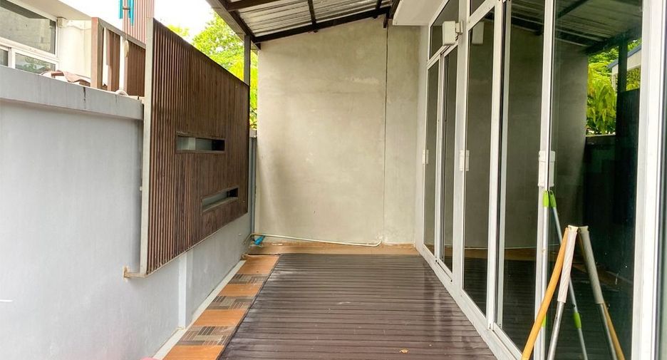 For sale 3 bedrooms house in Don Mueang, Bangkok