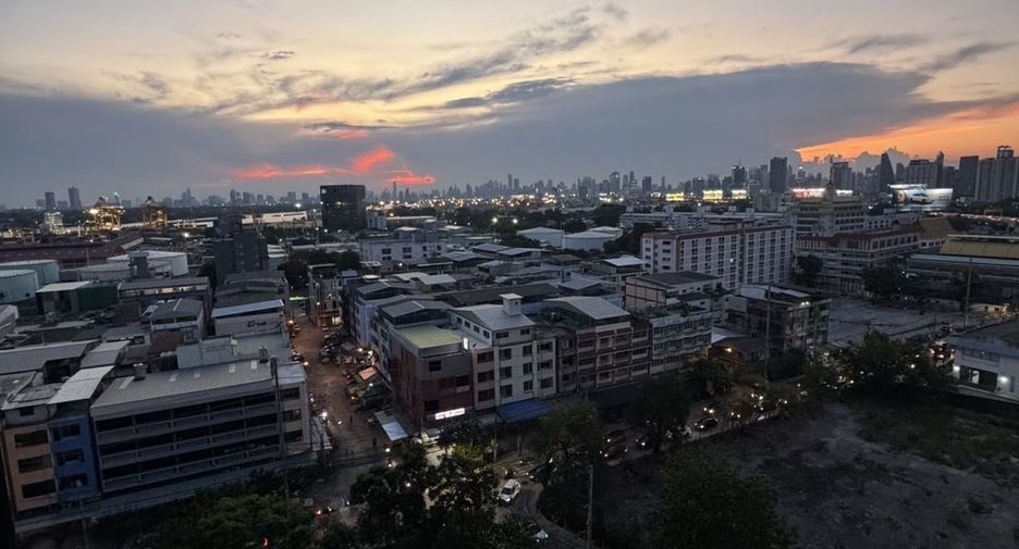 出售 2 卧室 公寓 在 Khlong Toei, 曼谷
