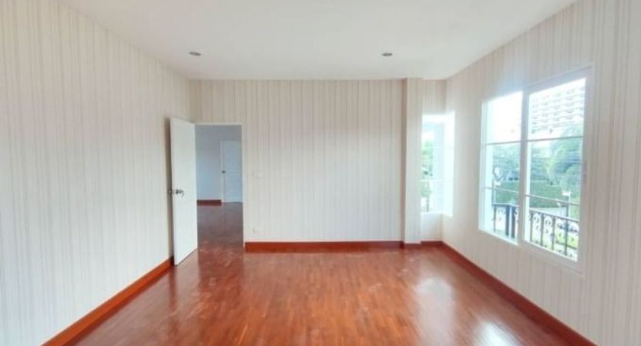 Casa en venta de 3 habitaciones en Chom Thong, Bangkok