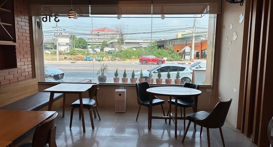 For sale 2 bedrooms retail Space in Sai Mai, Bangkok