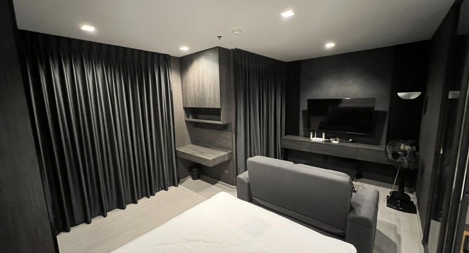 Wohnung zur Miete mit Studio in Huai Khwang, Bangkok