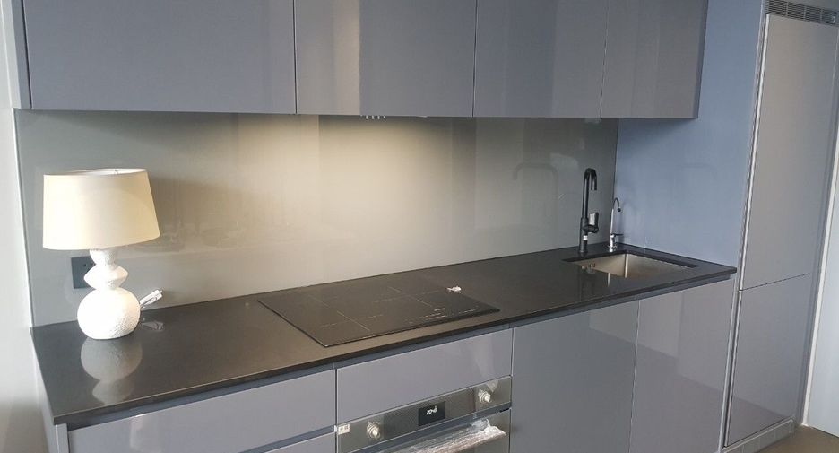 Wohnung zum Kauf und zur Miete mit 1 Zimmer in Sathon, Bangkok