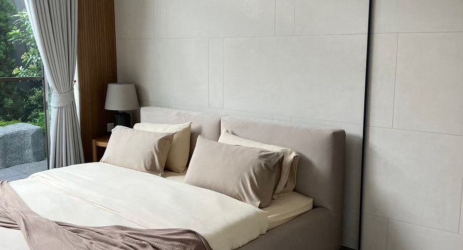 For rent 3 bedrooms house in Saphan Sung, Bangkok