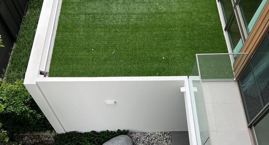 For rent 3 bedrooms house in Saphan Sung, Bangkok