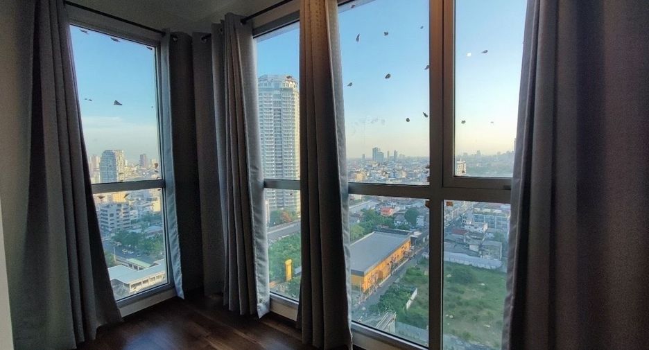 À vendre 2 chambres condo à Sathon, Bangkok
