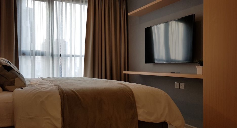 For rent 1 bed condo in Khlong Toei, Bangkok