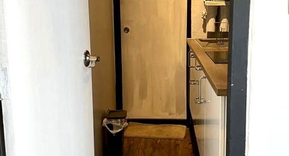 Condo en venta de 1 habitaciones en Yan Nawa, Bangkok