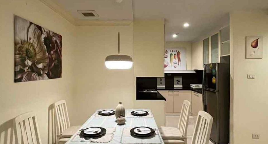 For sale 2 bedrooms condo in Khlong Toei, Bangkok