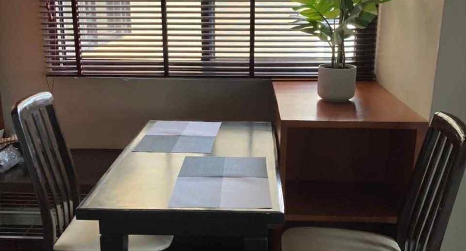 For sale 2 bedrooms condo in Khlong Toei, Bangkok