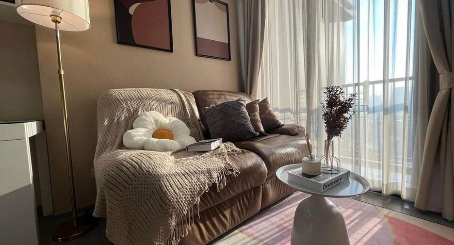 Condo en alquiler de 1 habitaciones en Khlong San, Bangkok
