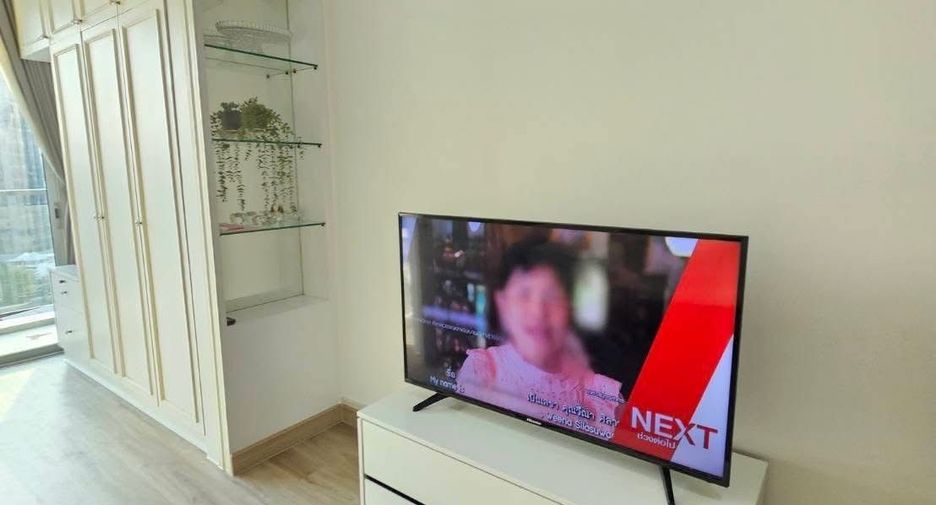 For sale and for rent studio condo in Khlong Toei, Bangkok