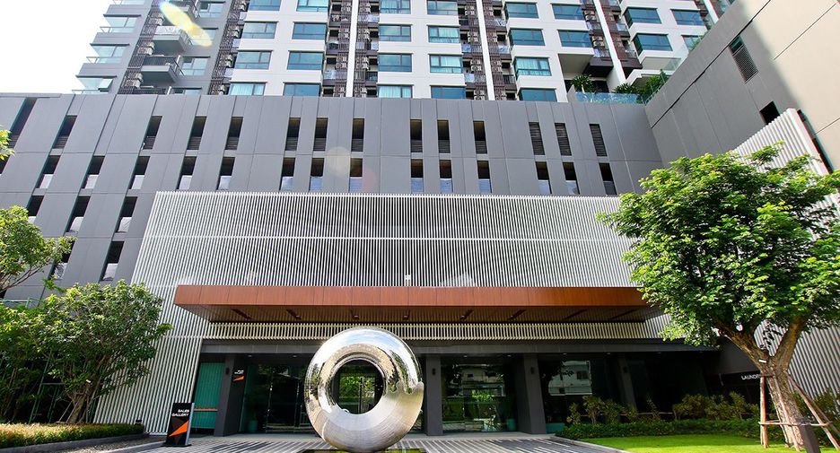 For sale 2 bedrooms condo in Bang Sue, Bangkok