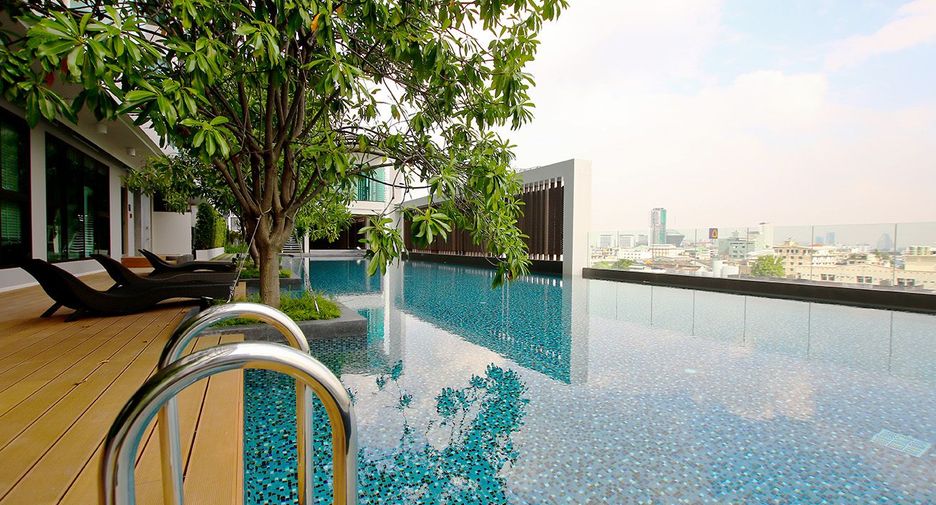 For sale 2 bedrooms condo in Bang Sue, Bangkok