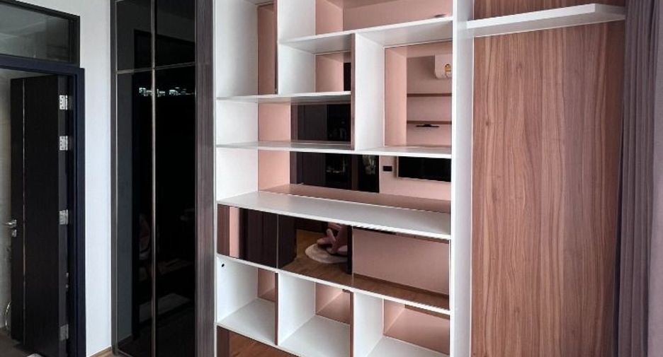 Wohnung zur Miete mit 2 Zimmer in Watthana, Bangkok