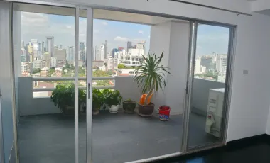 À louer 3 chambres condo à Watthana, Bangkok