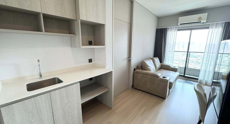 For rent 1 Beds condo in Yan Nawa, Bangkok