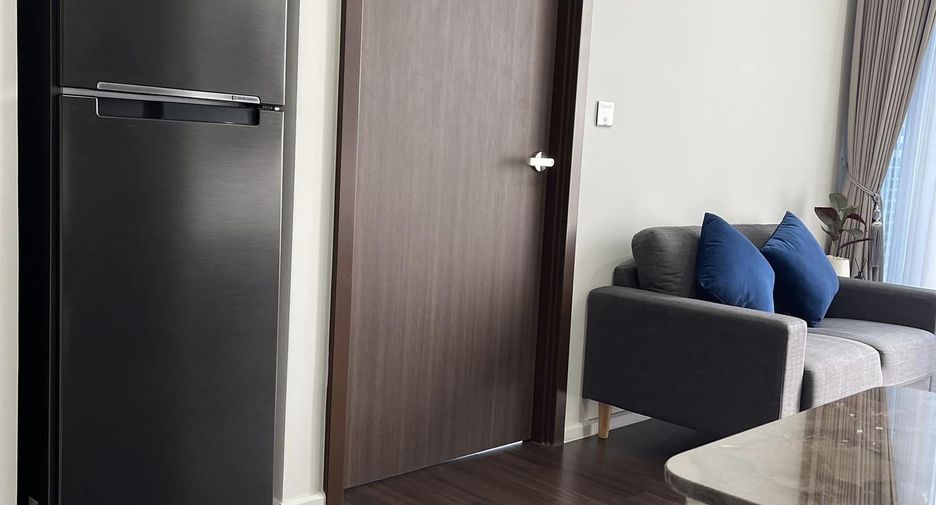 For rent 2 bedrooms condo in Bang Na, Bangkok