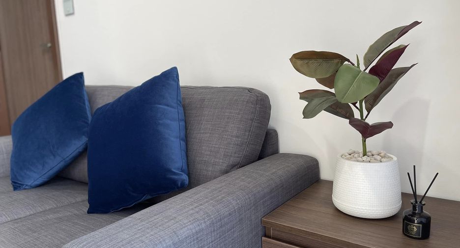 For rent 2 bedrooms condo in Bang Na, Bangkok