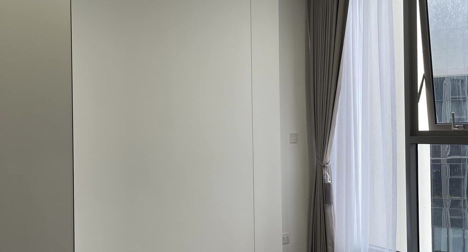 For rent 2 bedrooms condo in Bang Na, Bangkok