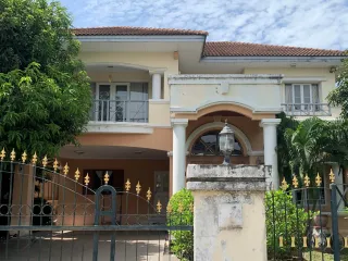 出售 3 卧室 独立屋 在 Thung Khru, 曼谷