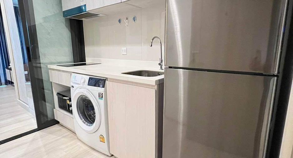 For rent 1 bed condo in Pathum Wan, Bangkok