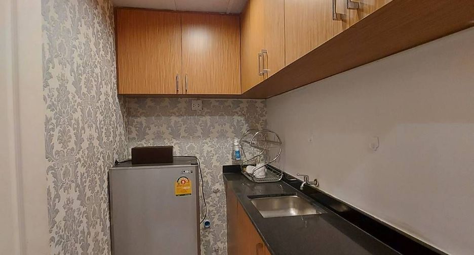 For sale and for rent 1 bed condo in Bang Rak, Bangkok