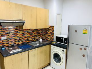 Wohnung zur Miete mit 1 Zimmer in Watthana, Bangkok