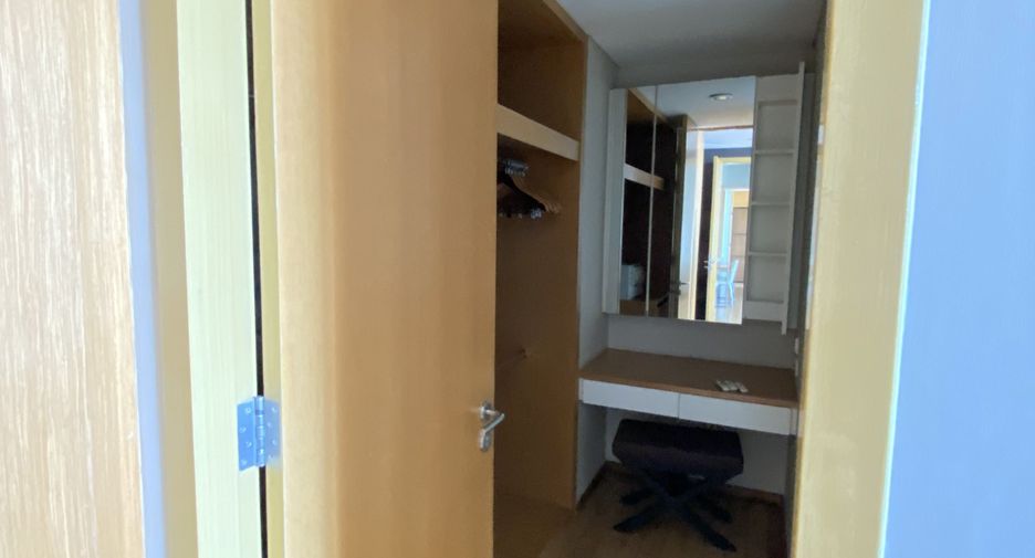 Wohnung zur Miete mit 2 Zimmer in Khlong Toei, Bangkok