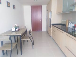 For rent 4 bedrooms condo in Sathon, Bangkok