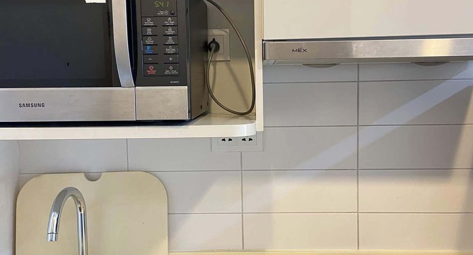 À vendre studio condo à Phra Khanong, Bangkok