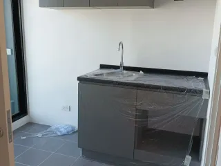 À vendre 1 chambre condo à Huai Khwang, Bangkok