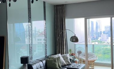 For rent 3 bedrooms condo in Khlong Toei, Bangkok