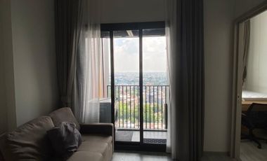 Condo en alquiler de 1 habitaciones en Phra Khanong, Bangkok