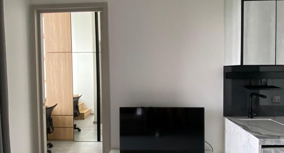 Condo en alquiler de 1 habitaciones en Phra Khanong, Bangkok