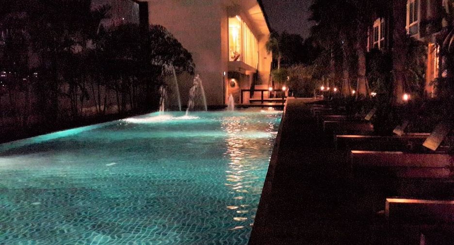 For rent 1 bed condo in Thon Buri, Bangkok