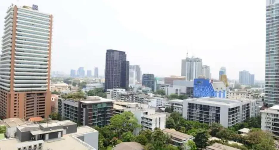 For rent 2 bedrooms condo in Watthana, Bangkok
