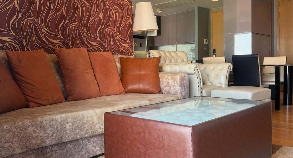 For rent 1 bed condo in Khlong Toei, Bangkok